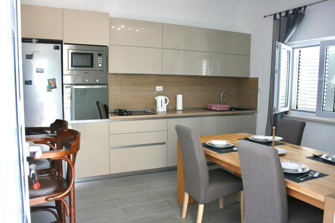 Apartments Antea Trogir Exterior photo